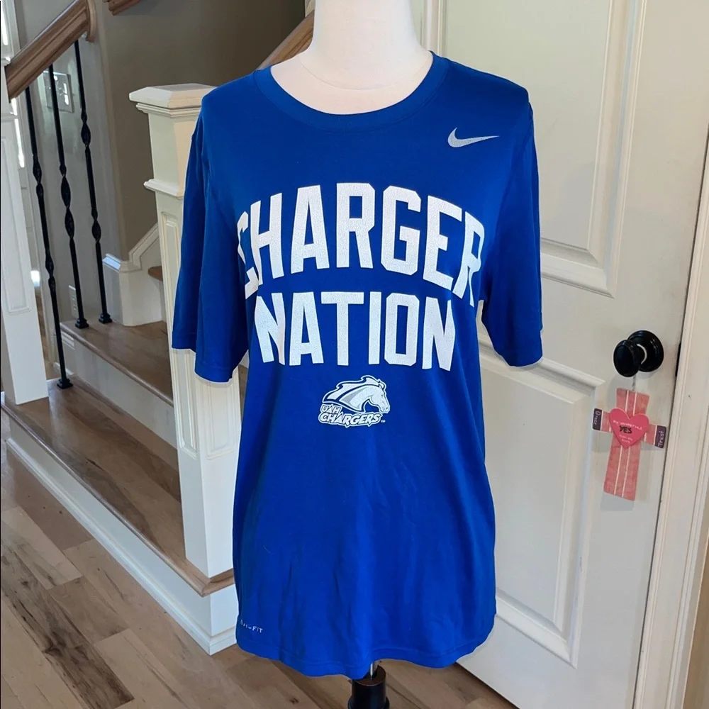 UAH Chargers Royal Blue Nike Dri Fit Short Sleeve Shirt - Picture 2 of 6